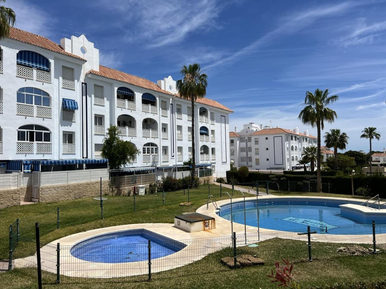 Torremolinos Habitaciones Privada En Apartamentos Compartidos Zewnętrze zdjęcie